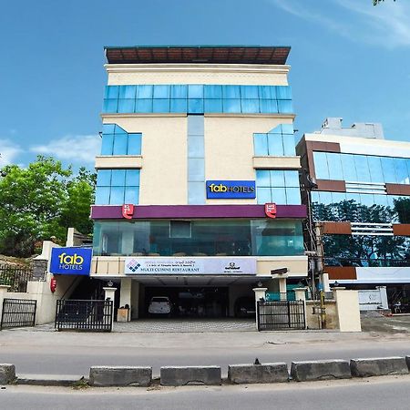 Готель Oriva Vinflora Residency - Nr Lv Prasad Hospital, Banjara Hills Гайдарабад Екстер'єр фото