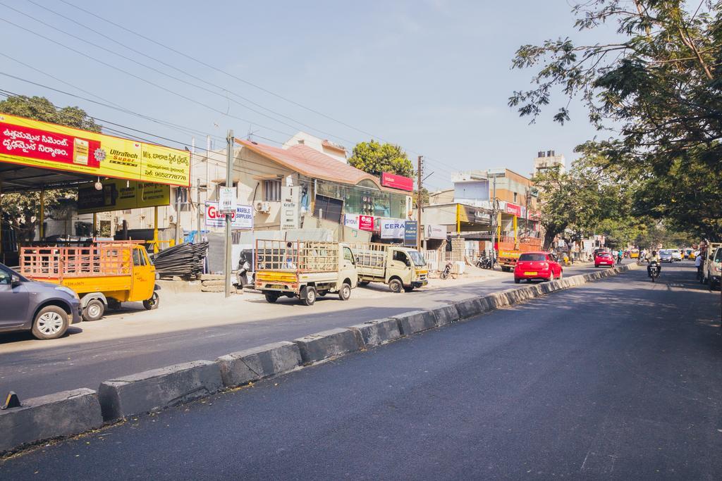 Готель Oriva Vinflora Residency - Nr Lv Prasad Hospital, Banjara Hills Гайдарабад Екстер'єр фото